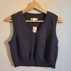 Aeropostale Women's Blue Crop Gray Sweater Vest